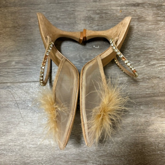 RAYE | Duke Heels In Nude Size 6 Revolve Feather Heels - Picture 8 of 10
